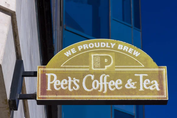 ピートのコーヒーと紅茶の外装、サイン — ストック写真