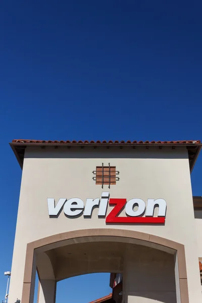 Verizon Wireless Retail Store — Stock Photo, Image