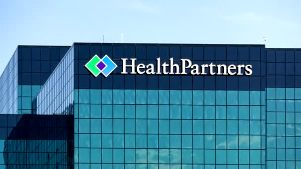 Edificio della sede centrale di HealthPartners — Video Stock