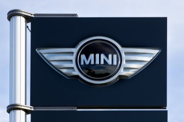 Mini Cooper otomobil Bayilik işareti