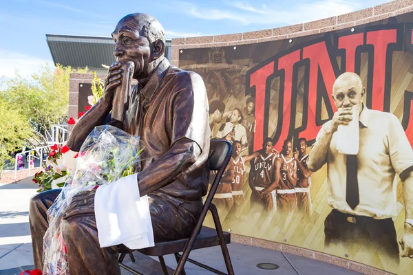 Jerry Tarkanian Statue and Memorial — Stock Photo, Image