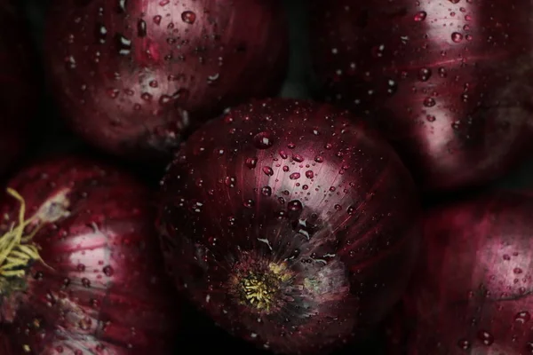 Bawang merah manis di latar belakang — Stok Foto