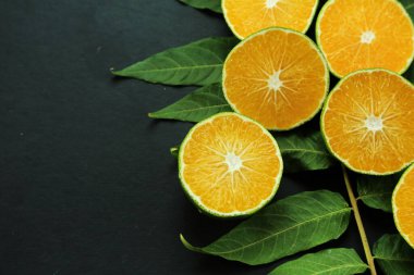 Taze organik yeşil kireç meyveleri