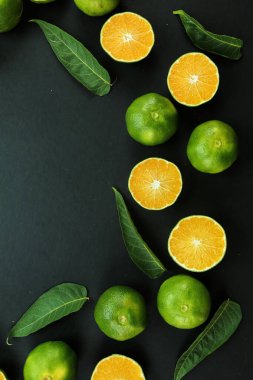 Taze organik yeşil kireç meyveleri