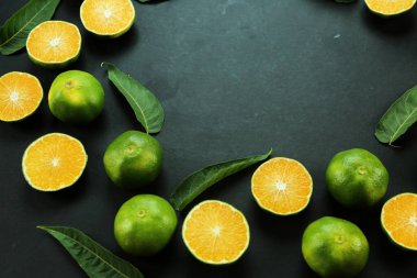 Taze organik yeşil kireç meyveleri
