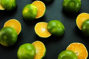 Taze organik yeşil kireç meyveleri