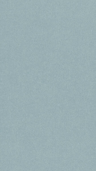 Бледно-голубая бумажная текстура. Изящные и изысканные обои для мобильных телефонов. Светло-серый вертикальный фон. Летний фон. Текстурированная поверхность, волокна и неровности видны. Сверху