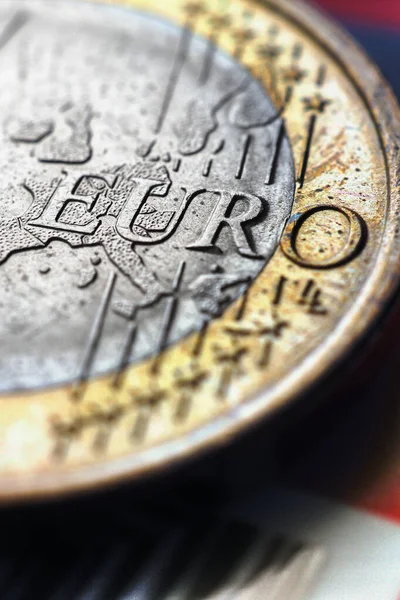 One Euro Coin Lies Bank Plastic Card Focus Name Eurozone — Stock Photo, Image