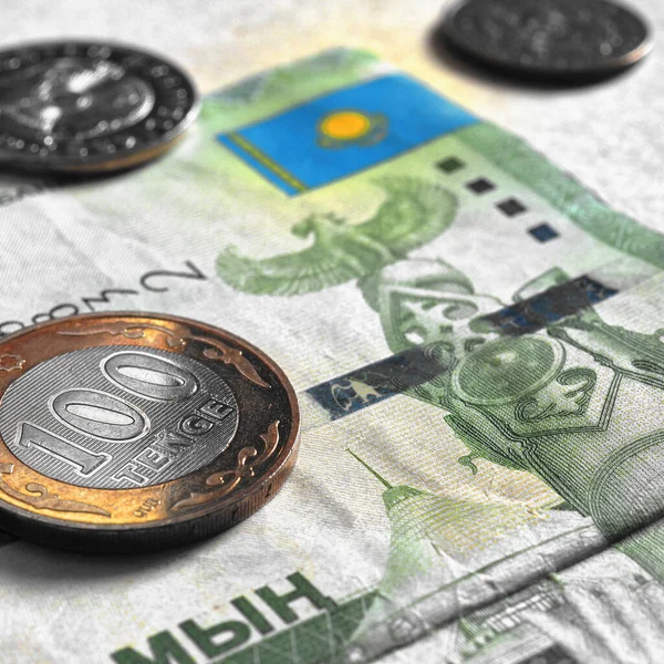 Kazachskie Pieniądze Banknot Tenge 2000 Moneta Tenge 100 Nowa Próbka — Zdjęcie stockowe