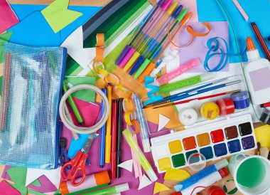 Sanat çalışma alanı yaratıcı aksesuarları, sanat resim ve çizim araçları ile