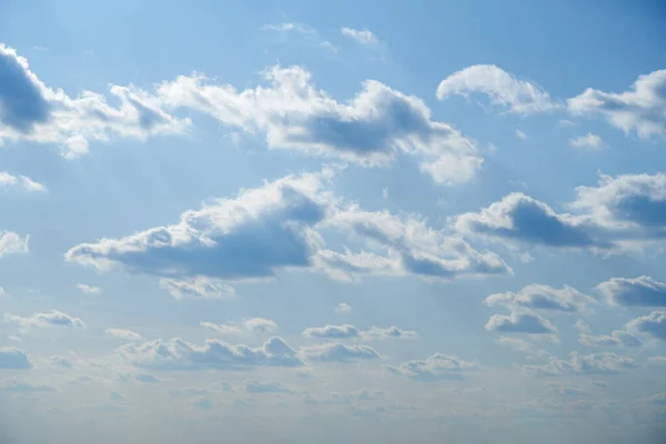 Ciel Nuages Comme Arrière Plan Pendant Journée Lumineux Beau — Photo