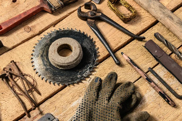 Viejas Herramientas Domésticas Vintage Bodegón Sobre Fondo Madera Concepto Bricolaje — Foto de Stock