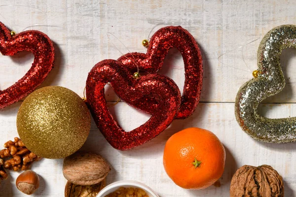 Giocattoli Forma Cuore Come Simbolo Amore Sfondo Legno Natale Decorazione — Foto Stock