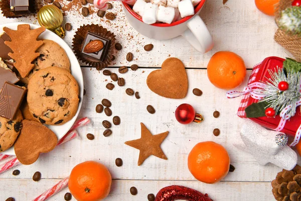 Süßspeisen Von Oben Hintergrund Für Fröhliche Weihnachts Oder Neujahrsdekoration Schokoladenbonbons — Stockfoto