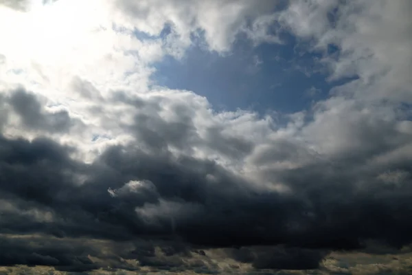 Langit Gelap Yang Indah Dramatis Dengan Awan Badai Sebelum Hujan — Stok Foto