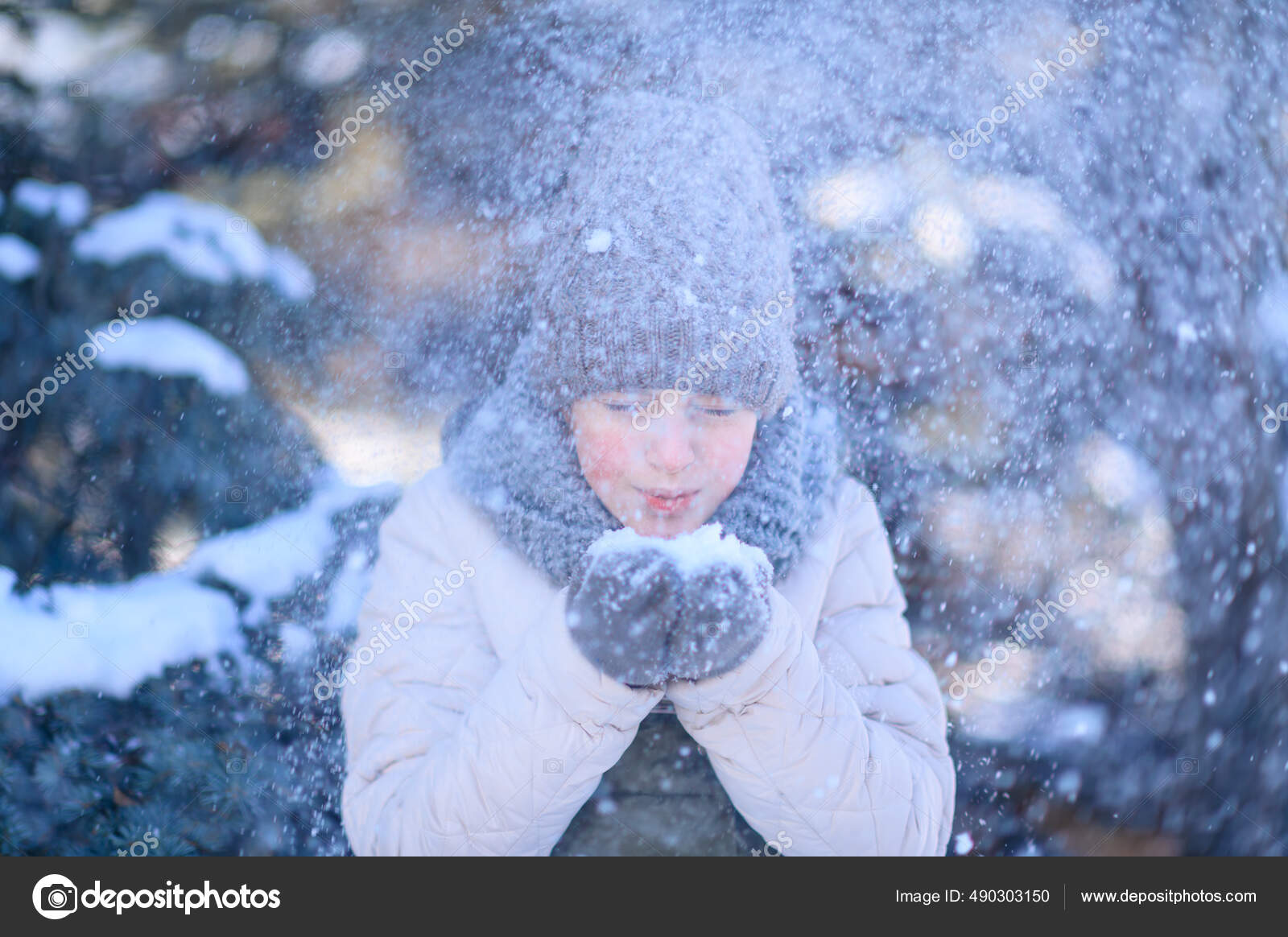 Winter - Group - Friends - Portrait - fun shoot! | Winter portraits, Snow  pictures, Picture poses