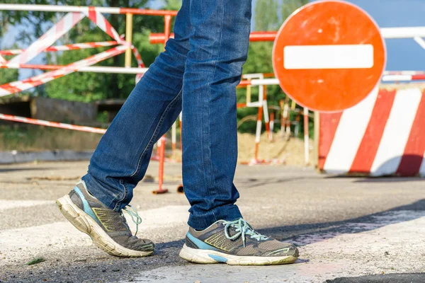 Pedestrian Walks Pedestrian Crossing Next Road Sign Traffic Prohibited Road — Stock Photo, Image