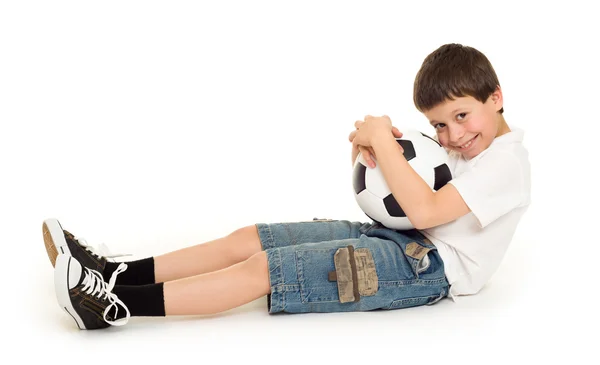 Junge mit Fußballball — Stockfoto