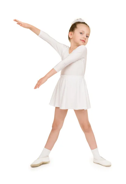 Liten flicka i vit balklänning — Stockfoto