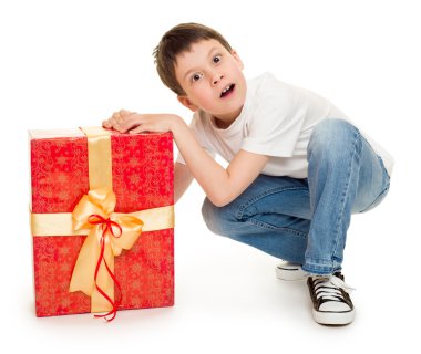 çocuğa hediye kutusu