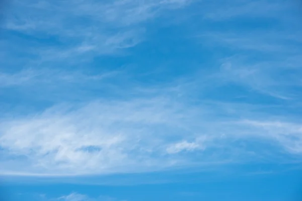 Blue sky background with soft white clouds — Stock Photo, Image