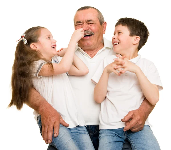 Retrato de avô e netos — Fotografia de Stock