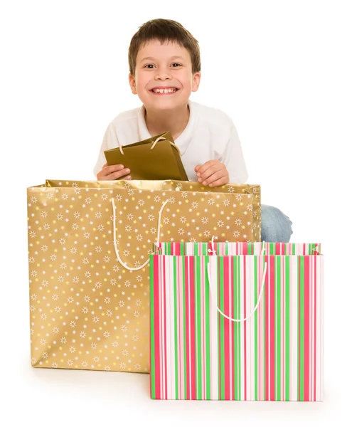 Enfant garçon avec sac à provisions — Photo