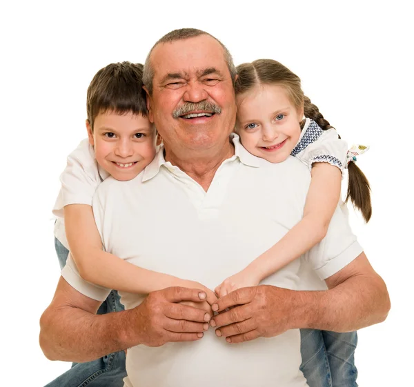 Retrato de abuelo y nietos — Foto de Stock