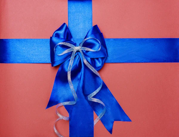 Blue bow made from silk — Stock Photo, Image
