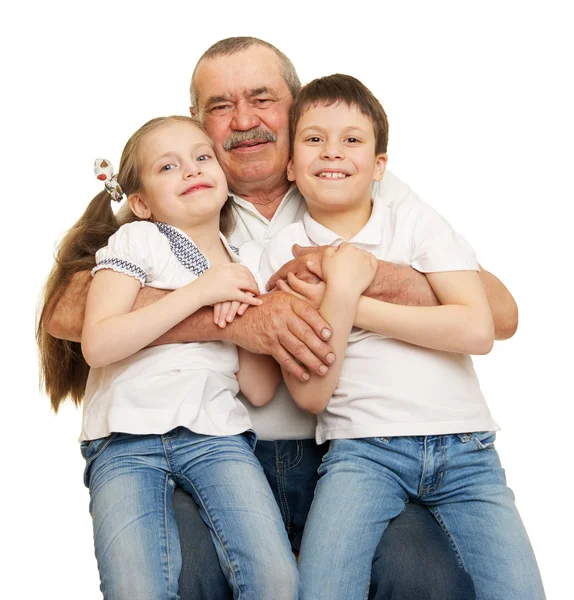 Retrato de avô e netos — Fotografia de Stock