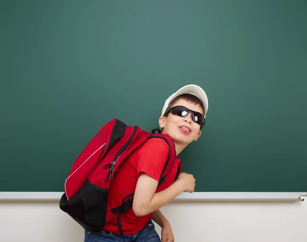 Chico y la junta escolar — Foto de Stock