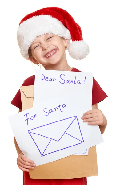 Menina em chapéu vermelho com carta ao Papai Noel - conceito de Natal de férias de inverno — Fotografia de Stock