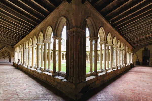 Ortaçağ Fransız Cloisters — Stok fotoğraf