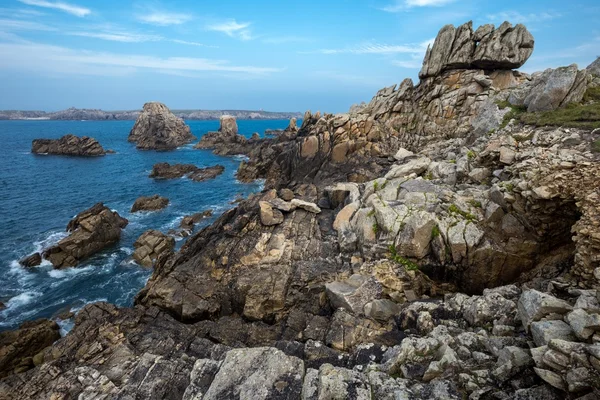 Agudo litoral rocoso — Foto de Stock