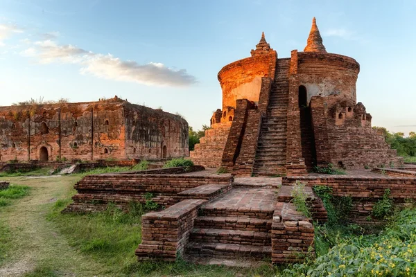 Ruinen einer Pagode in Burma — Stockfoto