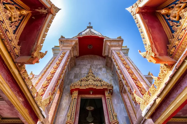 Entrada do templo tailandês — Fotografia de Stock