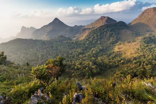 Chiang dao dağlar — Stok fotoğraf