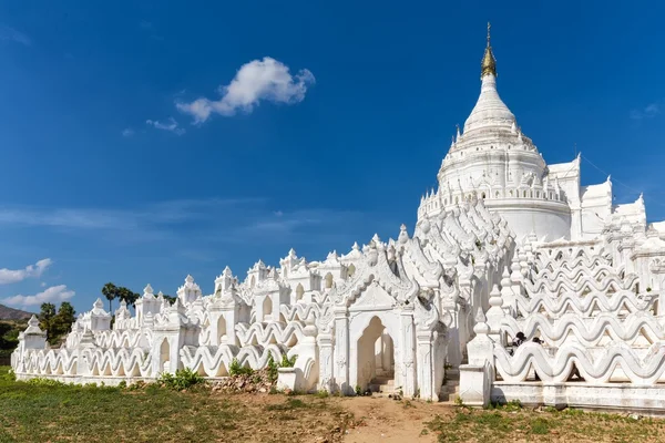 Hsinbyume pagoda in Myanmar — Stock Photo, Image
