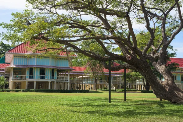 Marukhathaiyawan wooden Palace in Cha-Am — Stock Photo, Image