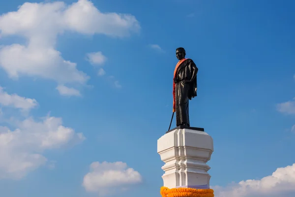 Posąg Thao Suranaree lub Ya Mo — Zdjęcie stockowe