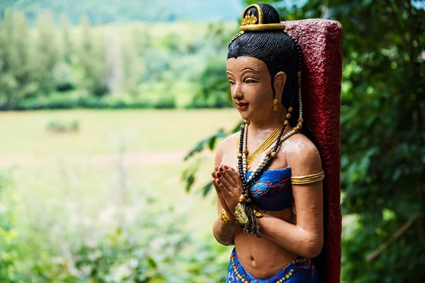 Antcient thai flicka Salut statyn — Stockfoto