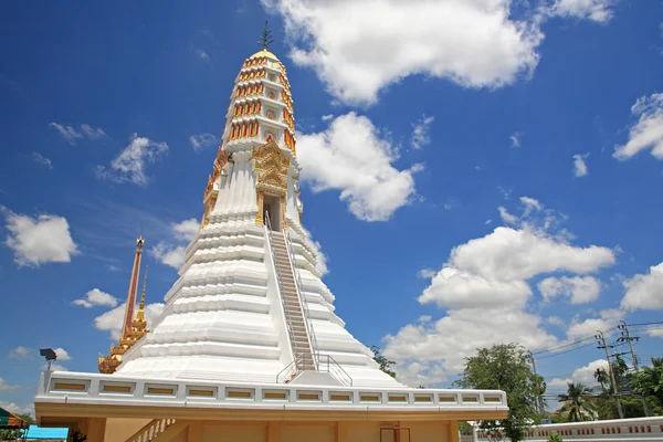 Whai pagoda at Wat Palelai in Nonthaba — стоковое фото