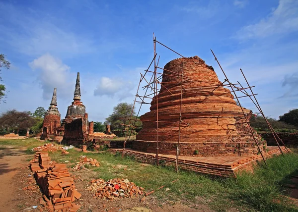 Ancienne pagode à rénover ou à réparer — Photo