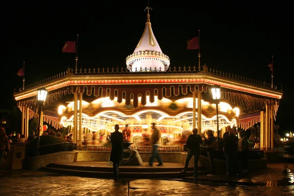 Carrousel of merry-go-round in motion blur — Stockfoto