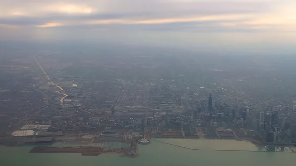 Luchtfoto van Chicago loop centrum — Stockfoto