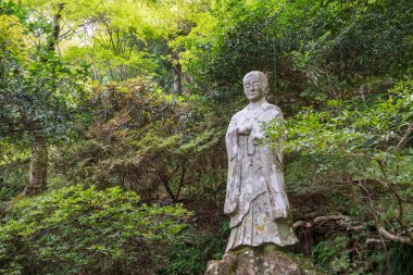 Ikkyu san heykeli Futagoji Budist tapınağında, Kunisaki, Oita, Japonya. Futagoji Ryoko-ji Manzan Tapınağı Mt. Kunisaki Yarımadasında Futago.