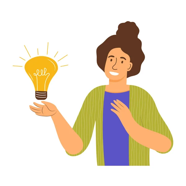 Joven mujer feliz con una bombilla, símbolo del comienzo de una nueva idea creativa. Tener idea, problema resuelto, pensamiento creativo, startup, innovación, lluvia de ideas. Ilustración plana vector de color. — Vector de stock