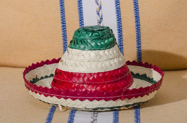 Mexican hat. Meksykański Dzień Niepodległości — Zdjęcie stockowe