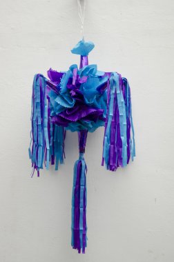 Renkli Pinata'yı yıldız şekli