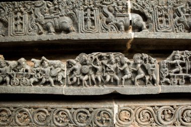 Beluru ve Halebeedu Karnataka Hindistan 'ın antik heykelleri